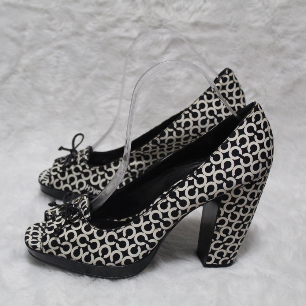 Black & White Patterned Peep-Toe Block Heel Pumps - Picture 2 of 8